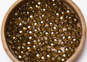 Бусины полированные круглые 6мм 25г (90 штук) 50220/15496 